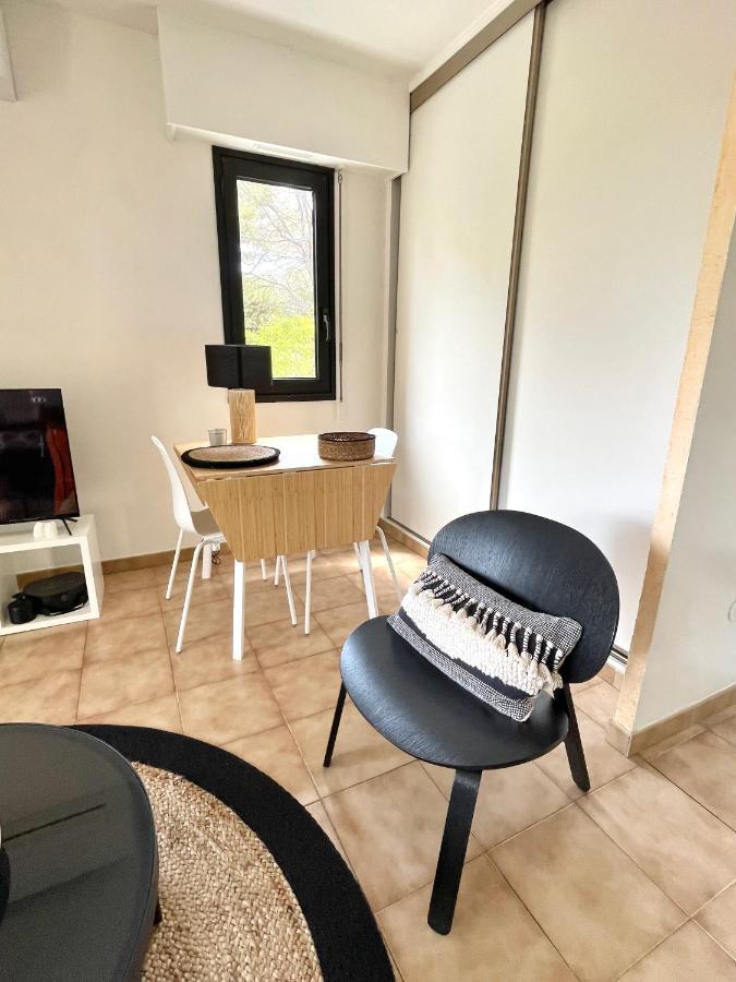 Appartement Plage Et Nature Saint-Raphaël Eksteriør billede