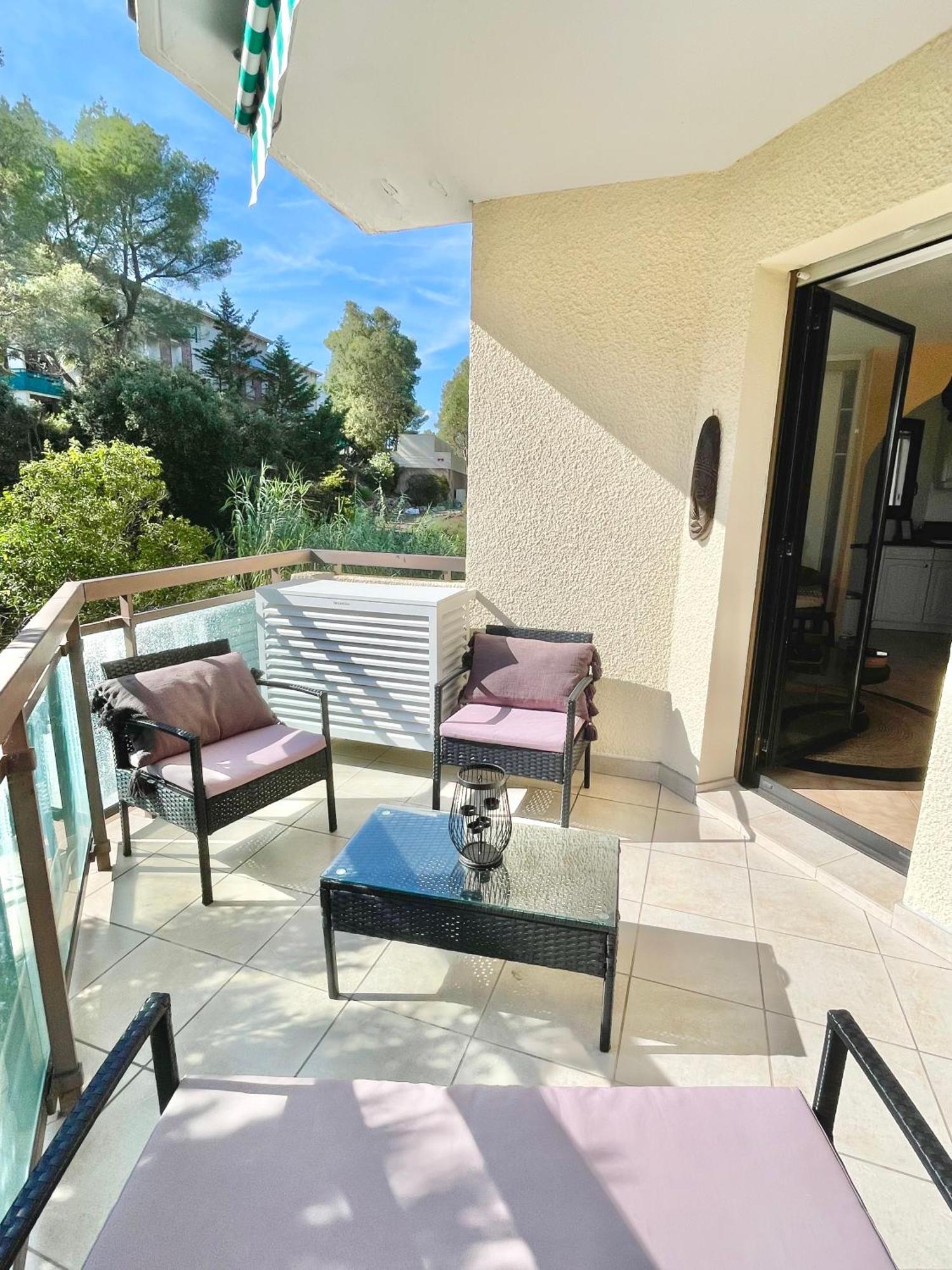 Appartement Plage Et Nature Saint-Raphaël Eksteriør billede