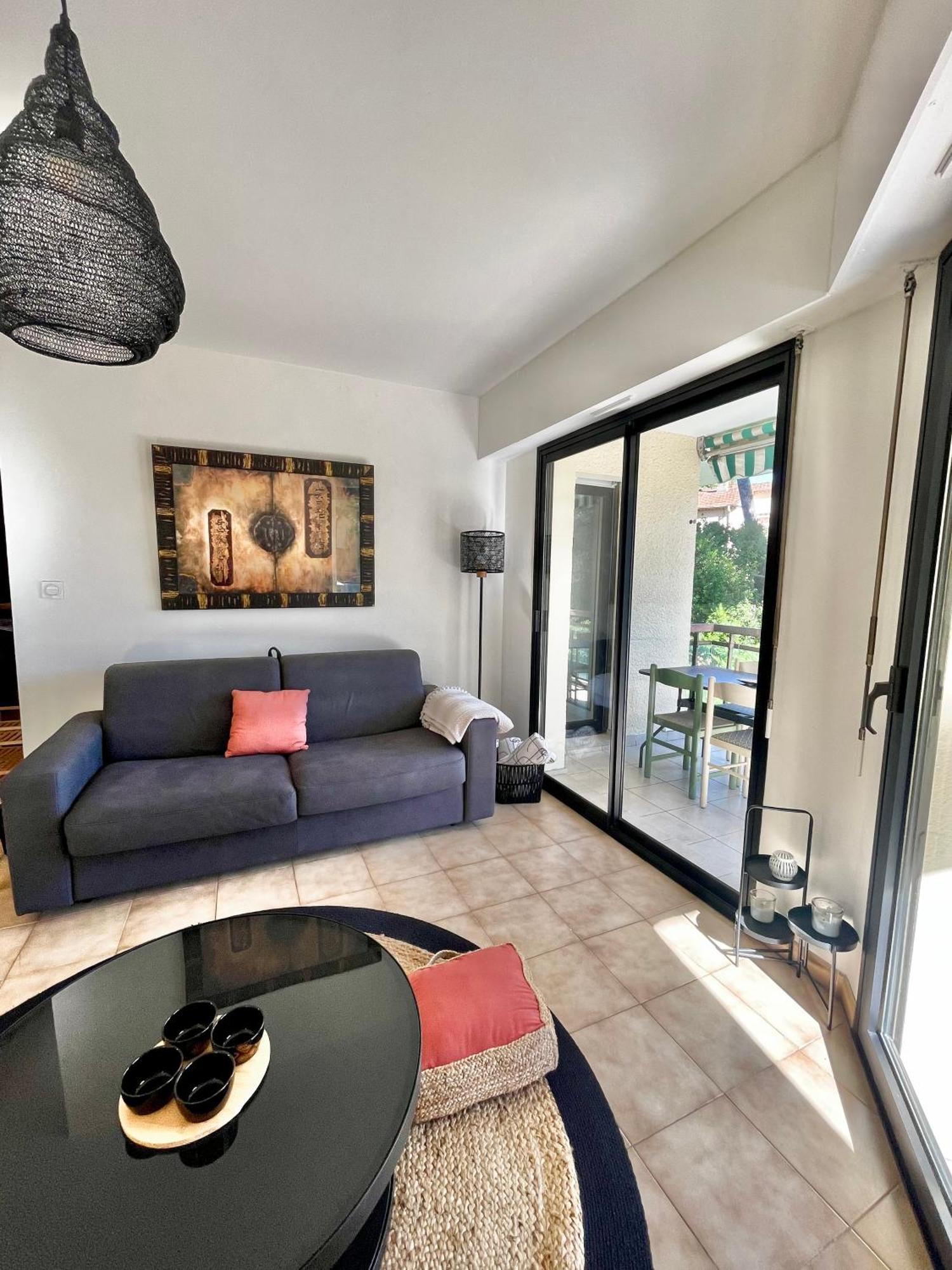 Appartement Plage Et Nature Saint-Raphaël Eksteriør billede